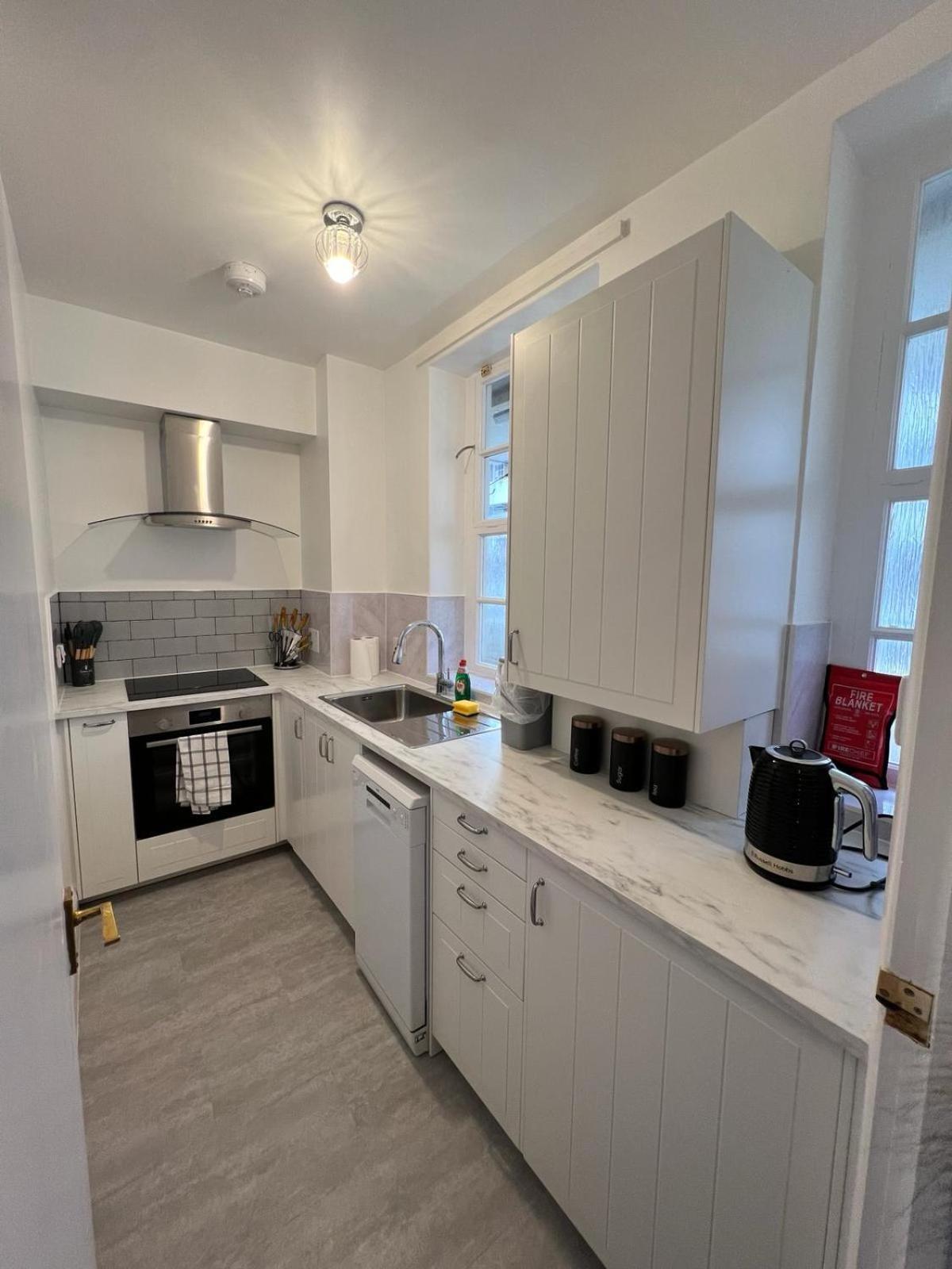 1 Bed Apartment - Centrally Located In The Heart Of Westminster Londra Exterior foto